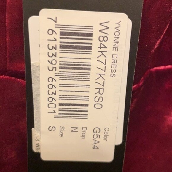 Guess velvet fit and flare sleeveless dress Burgundy S - Picture 4 of 6